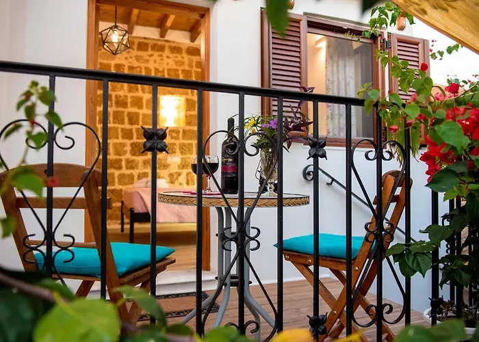 Medieval 2* Rhodes City